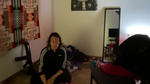 Snapshot of willlohne5 chatting on October 2025 07:17:02 AM Ville Lohner online show from October 2025 07:17:02 AM