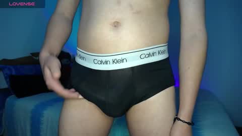 Snapshot of willmonkey chatting on December 2024 10:13:02 PM willmonkey online show from December 2024 10:13:02 PM