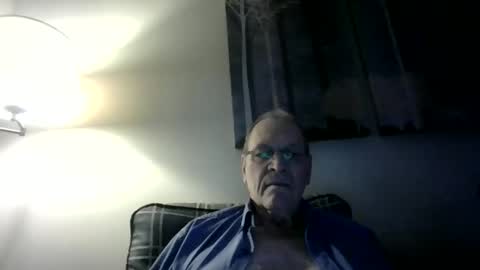 Willhedoher online show from December 2024 01:06:01 PM