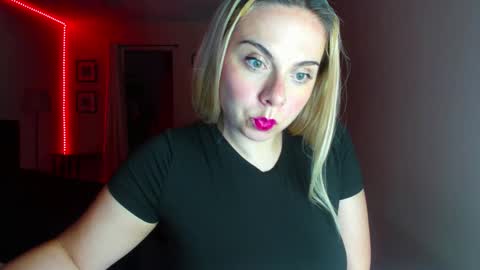 Winter Miracle online show from October 2025 10:56:02 AM