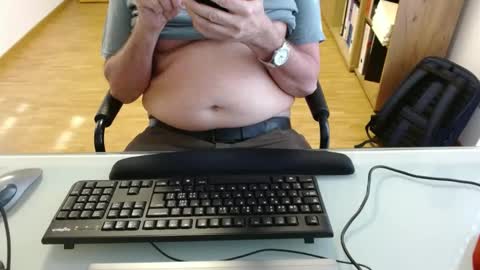 Snapshot of winterfreund99 chatting on January 2025 11:39:02 AM winterfreund99 online show from January 2025 11:39:02 AM