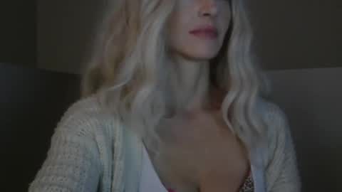 Snapshot of wishgoddes chatting on October 2025 07:14:01 PM WishGoddes online show from October 2025 07:14:01 PM