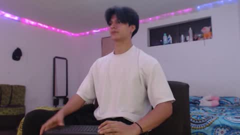 Ken online show from October 2025 01:50:01 PM