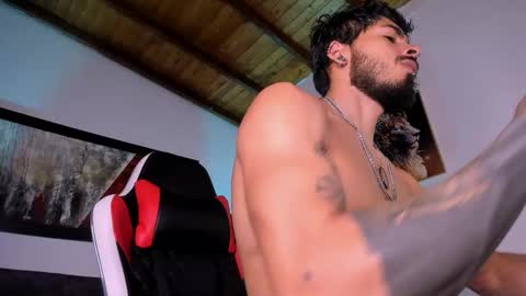 Snapshot of wolferatus chatting on November 2025 11:49:02 PM wolferatus online show from November 2025 11:49:02 PM