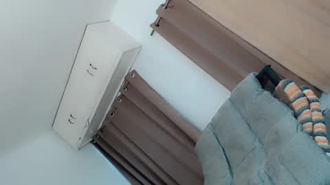 Snapshot of womanoflove chatting on October 2025 04:13:02 AM Jexie online show from October 2025 04:13:02 AM