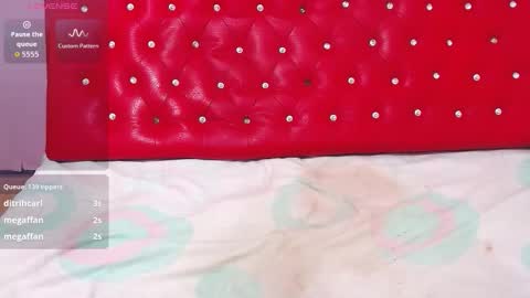 Snapshot of wonderfuldiana chatting on October 2025 09:15:01 PM online show from October 2025 09:15:01 PM