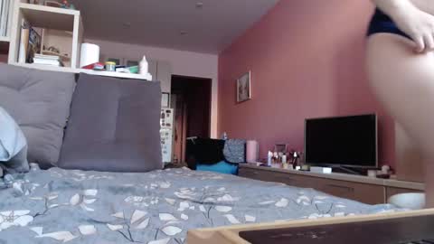 Snapshot of woodland_peony chatting on September 2025 10:09:02 AM Woodland Peony online show from September 2025 10:09:02 AM