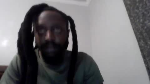 Woodpipe69 online show from October 2025 04:57:01 AM