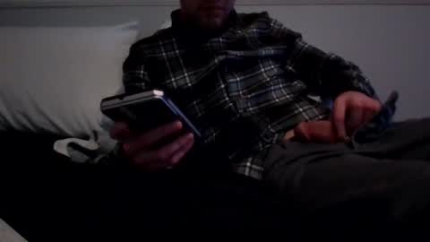 Snapshot of woofwolfxix chatting on March 2025 03:08:01 AM woofwolfxix online show from March 2025 03:08:01 AM