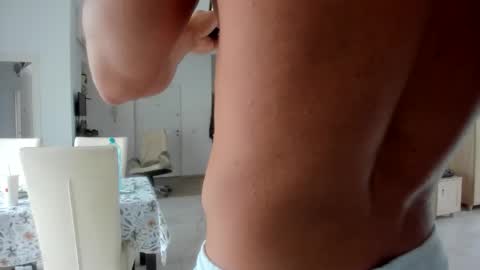 Wolfie online show from October 2025 09:05:02 AM