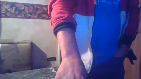 wormaho84 online show from September 2025 10:52:02 AM