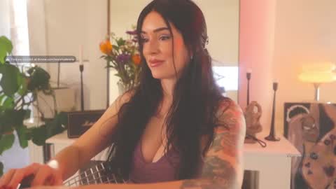 Brielle online show from December 2024 11:27:02 PM