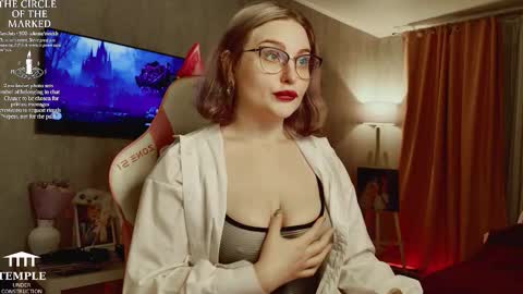 Snapshot of wounded_goddess chatting on September 2025 05:18:02 PM Goddess Sophy online show from September 2025 05:18:02 PM