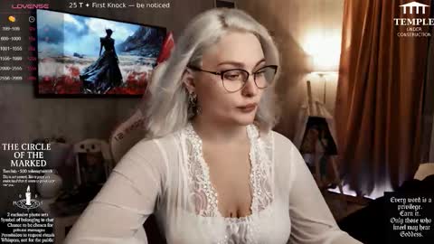 Snapshot of wounded_goddess chatting on October 2025 06:28:02 PM Goddess Sophy online show from October 2025 06:28:02 PM