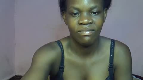 wowamazing2000 online show from September 2025 12:12:01 AM