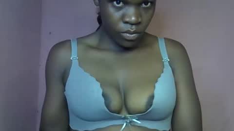 wowamazing2000 online show from September 2025 02:35:01 AM