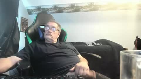 wowsers2022 online show from October 2025 03:10:01 PM