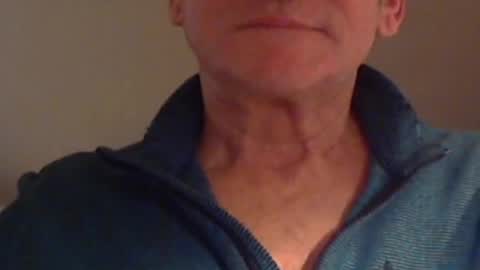 Snapshot of wuki123 chatting on January 2025 09:32:02 PM Wuki online show from January 2025 09:32:02 PM