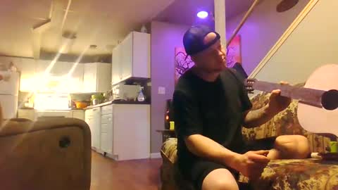 Snapshot of wundrsword33 chatting on February 2025 04:26:01 AM BONER DONOR online show from February 2025 04:26:01 AM