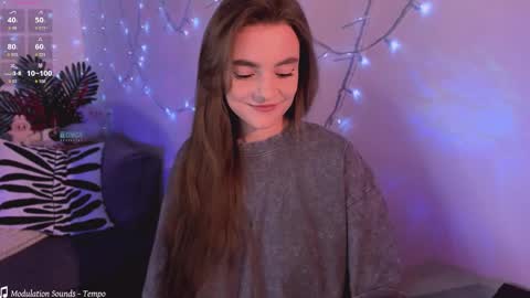 Snapshot of wxiuixw chatting on October 2025 10:11:02 PM Sonya online show from October 2025 10:11:02 PM