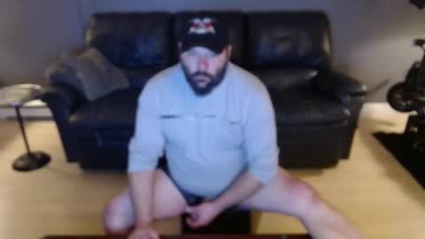 Snapshot of x69xsmilyx69x chatting on October 2025 01:42:02 AM Kevin online show from October 2025 01:42:02 AM