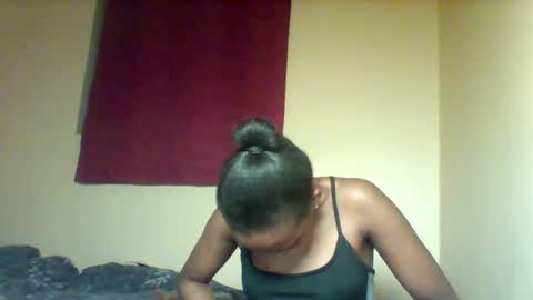 Snapshot of x_melanine chatting on September 2025 02:49:02 AM X melanine online show from September 2025 02:49:02 AM