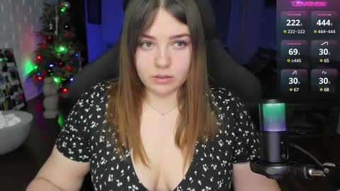 LOVE NERDS ONLY online show from January 2025 01:11:01 AM