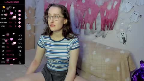 Snapshot of x_purr_agatha_x chatting on December 2024 02:30:02 AM Agatha online show from December 2024 02:30:02 AM