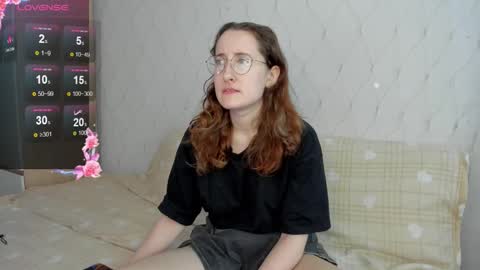 Snapshot of x_purr_agatha_x chatting on September 2025 02:33:02 AM Agatha online show from September 2025 02:33:02 AM