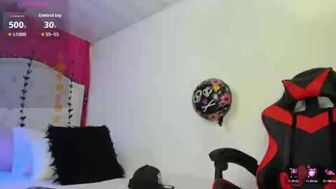 Snapshot of xaandergrey chatting on October 2025 07:37:02 PM xaanderGrey online show from October 2025 07:37:02 PM