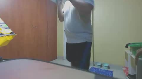 Snapshot of xadrianx94 chatting on February 2025 02:18:01 AM Adrin online show from February 2025 02:18:01 AM