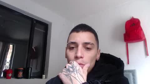 xalejo_max online show from October 2025 04:31:02 PM