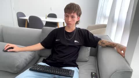 Snapshot of xamyu chatting on February 2025 09:15:01 PM Xam online show from February 2025 09:15:01 PM