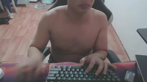 XAN XAN online show from January 2025 01:39:01 PM