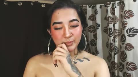 Nira   NOT INTO CHEAP GUYS  online show from January 2025 10:15:01 PM