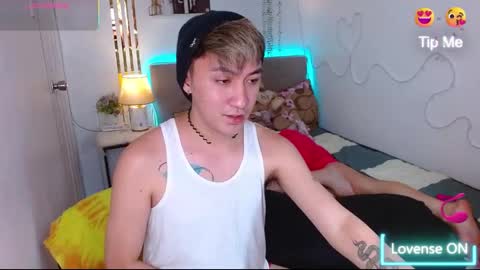 Snapshot of xasianprince4youx chatting on October 2025 07:10:02 PM khris online show from October 2025 07:10:02 PM