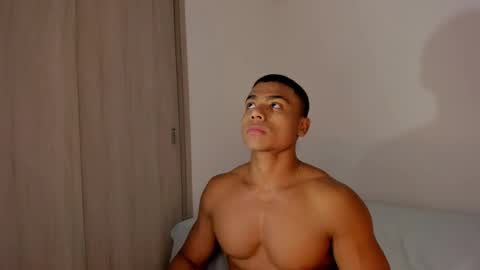 Snapshot of xavier_colleman chatting on January 2025 12:20:02 AM Xavier online show from January 2025 12:20:02 AM