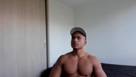 Snapshot of xavier_colleman chatting on January 2025 08:10:02 PM Xavier online show from January 2025 08:10:02 PM