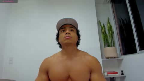 Snapshot of xavier_colleman chatting on October 2025 02:22:02 AM Xavier online show from October 2025 02:22:02 AM