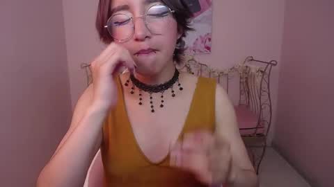 Xayah online show from January 2025 05:42:02 PM