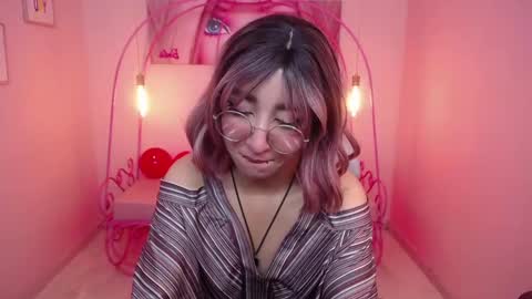 Xayah online show from February 2025 04:52:01 PM