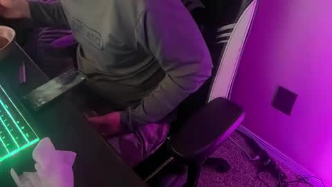 xburst online show from February 2025 05:34:02 AM