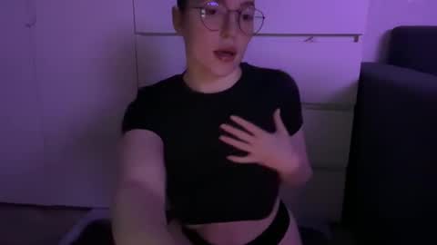 xcharliesa online show from February 2025 07:29:01 PM