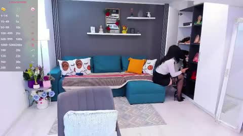 Christal online show from February 2025 09:14:01 PM