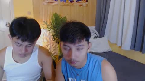 Snapshot of xcigbatecum chatting on October 2025 03:32:01 PM Charlie online show from October 2025 03:32:01 PM