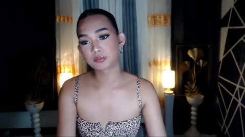 Candy Lily online show from December 2024 07:00:01 PM