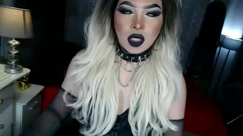 Snapshot of xdirtyflirtyx chatting on September 2025 06:00:01 PM Zhavia online show from September 2025 06:00:01 PM