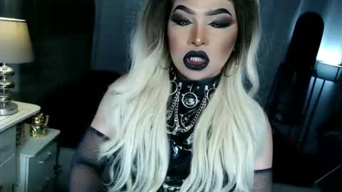 Snapshot of xdirtyflirtyx chatting on September 2025 07:51:02 PM Zhavia online show from September 2025 07:51:02 PM