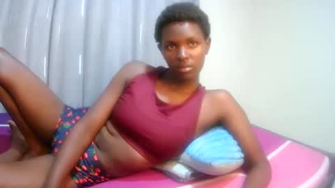 Snapshot of xeenah chatting on November 2025 07:12:01 PM xeenah online show from November 2025 07:12:01 PM