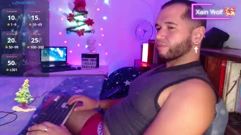 Xein Independent Model online show from December 2024 02:56:02 AM